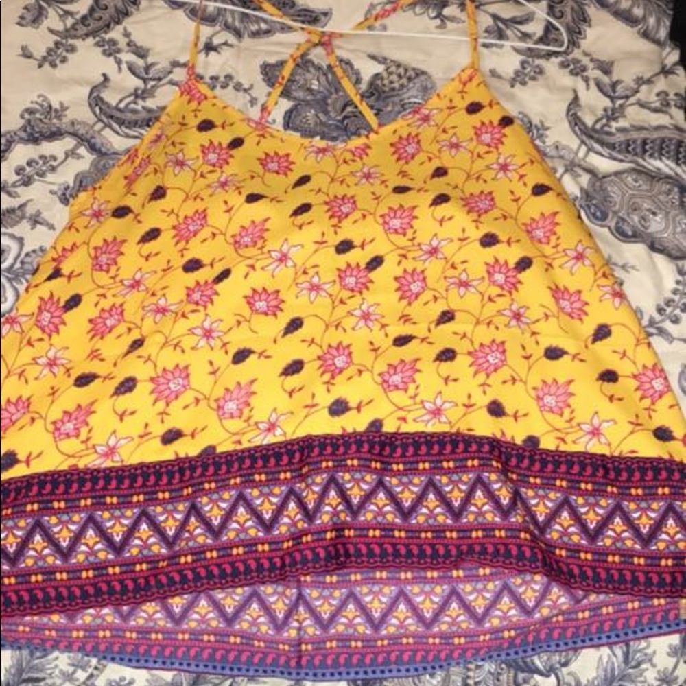 Hollister tank